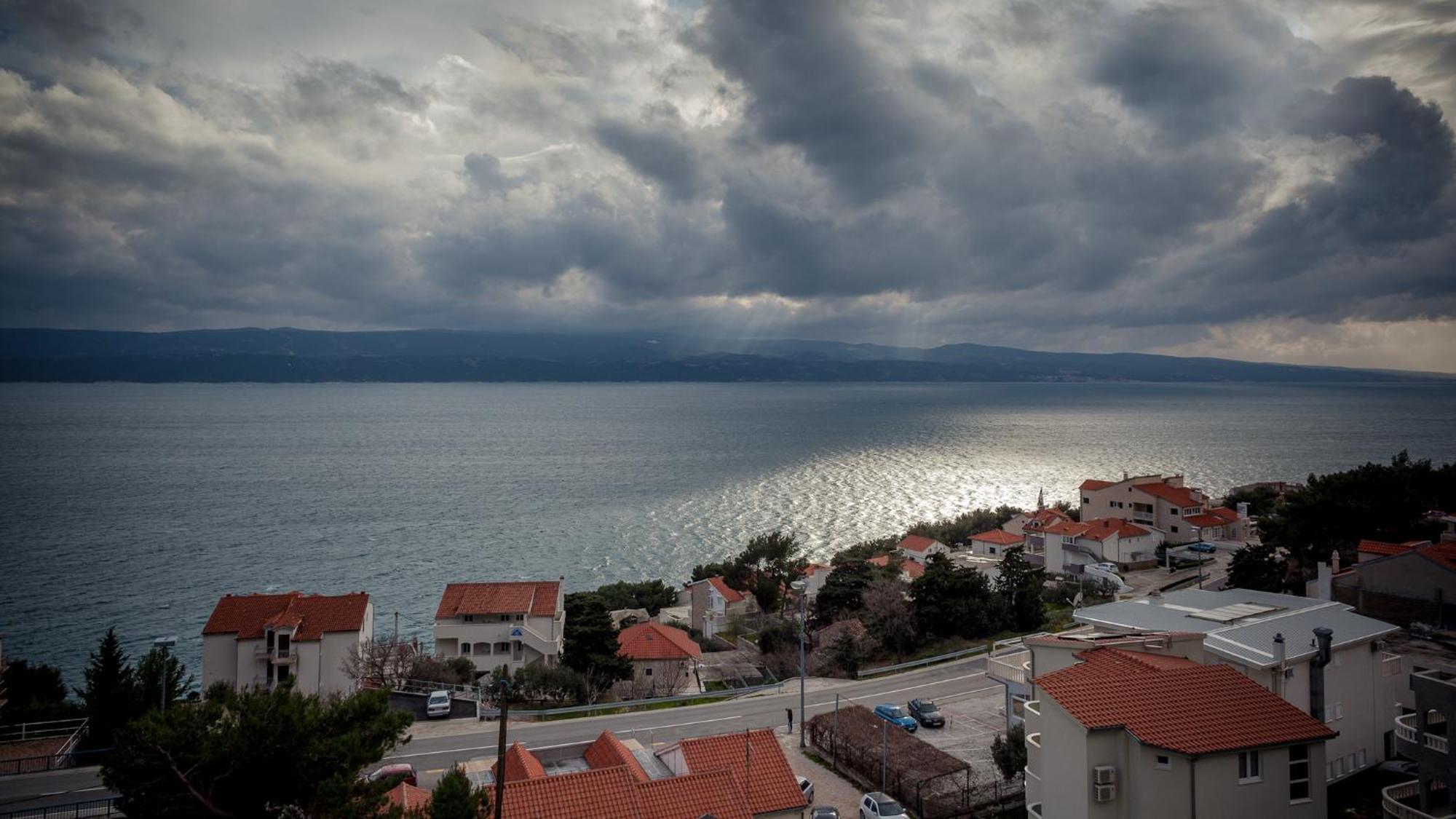 Apartments Toni Omiš Esterno foto