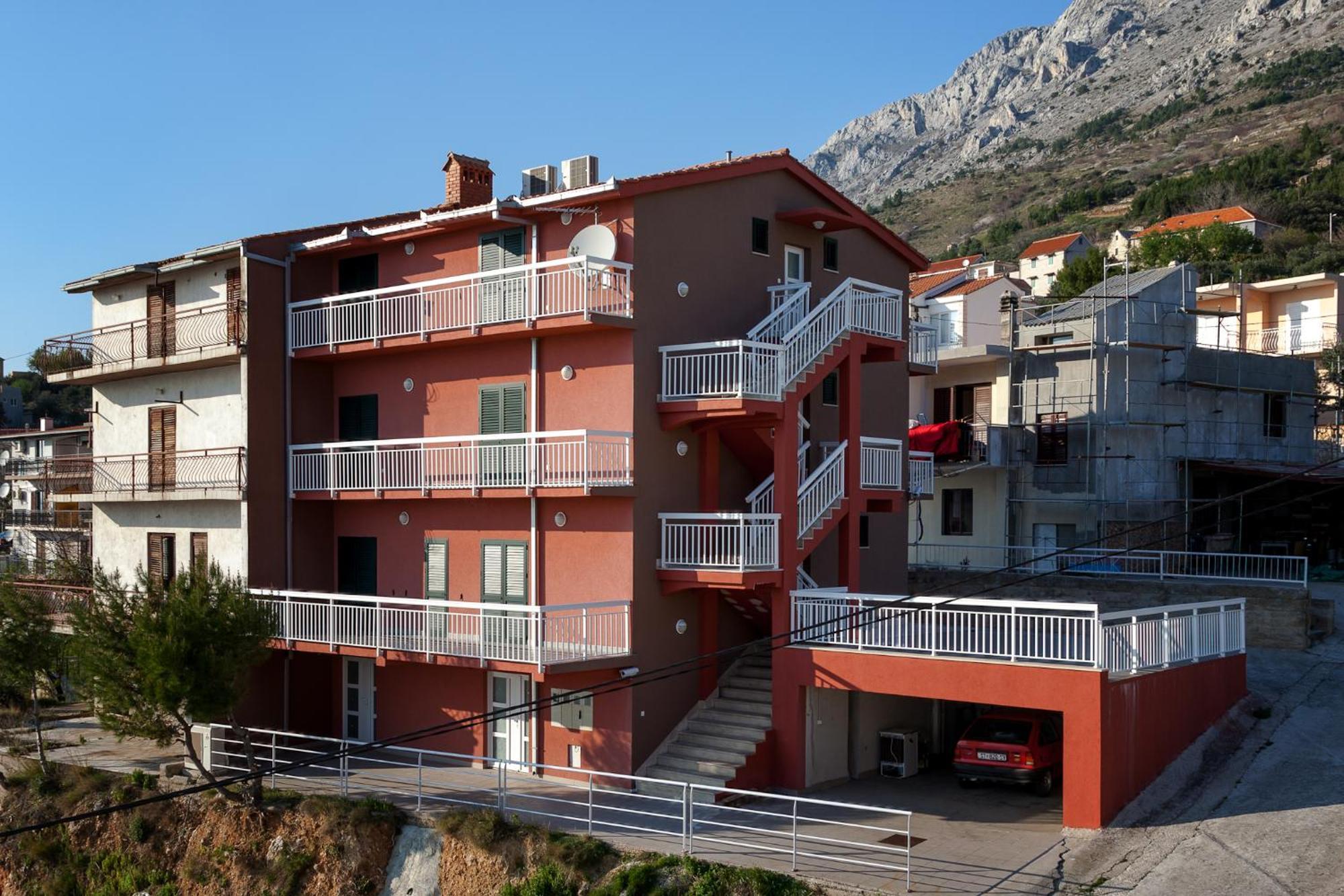 Apartments Toni Omiš Esterno foto
